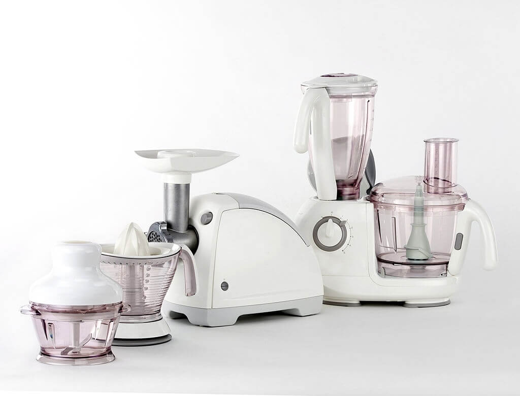 Can you Make Smoothies in a Food Processor? (Lets Find Out)