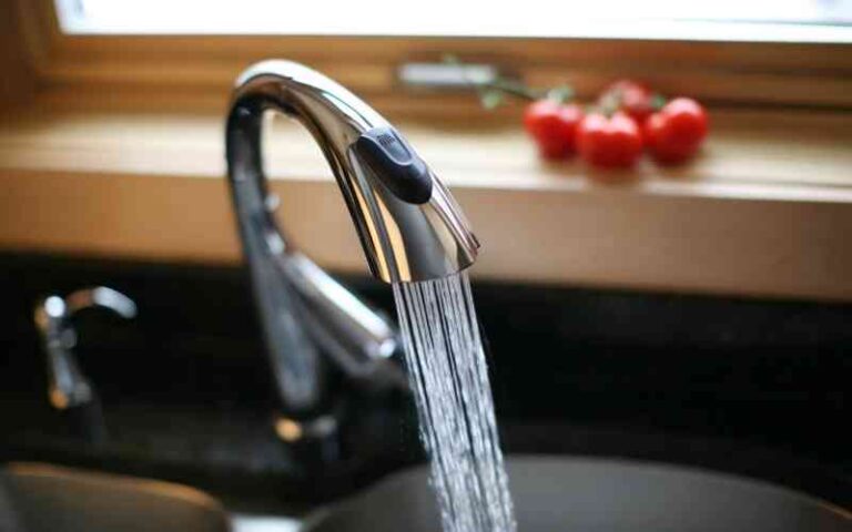 no water pressure in kitchen faucet but the sprayer works