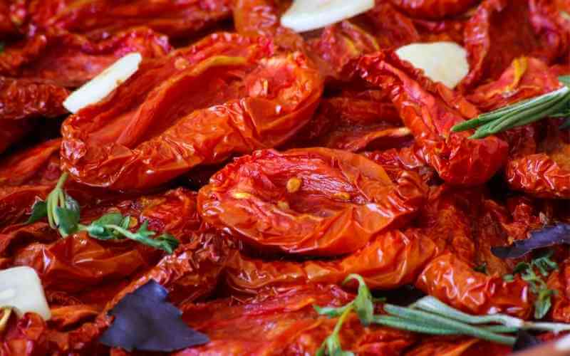 can you get botulism from sun dried tomatoes