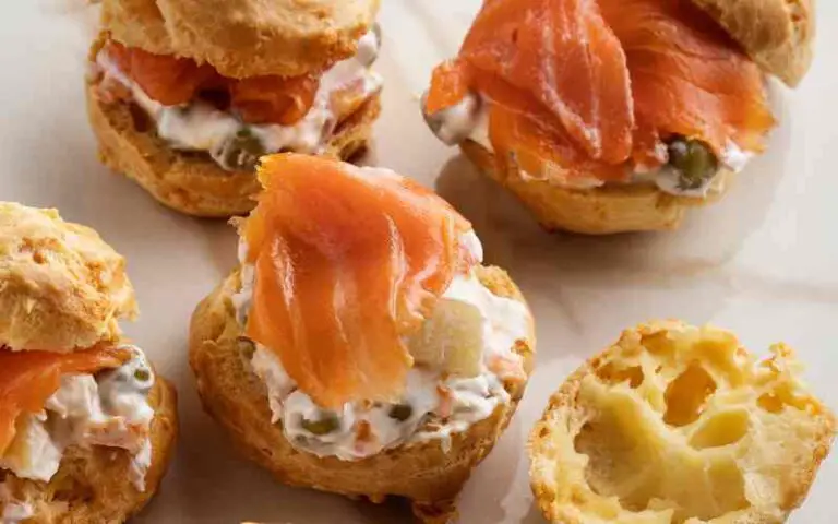 20 Easy Lunch Ideas For Guests
